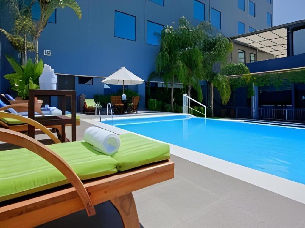 Holiday Inn Irapuato By Ihg Exterior photo
